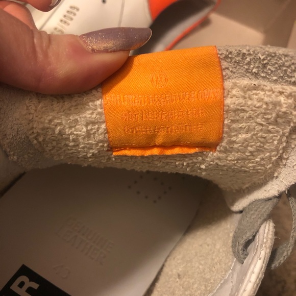 **SOLD** NWOT GOLDEN GOOSE SUPERSTAR LOW-TOPS - Picture 7 of 9